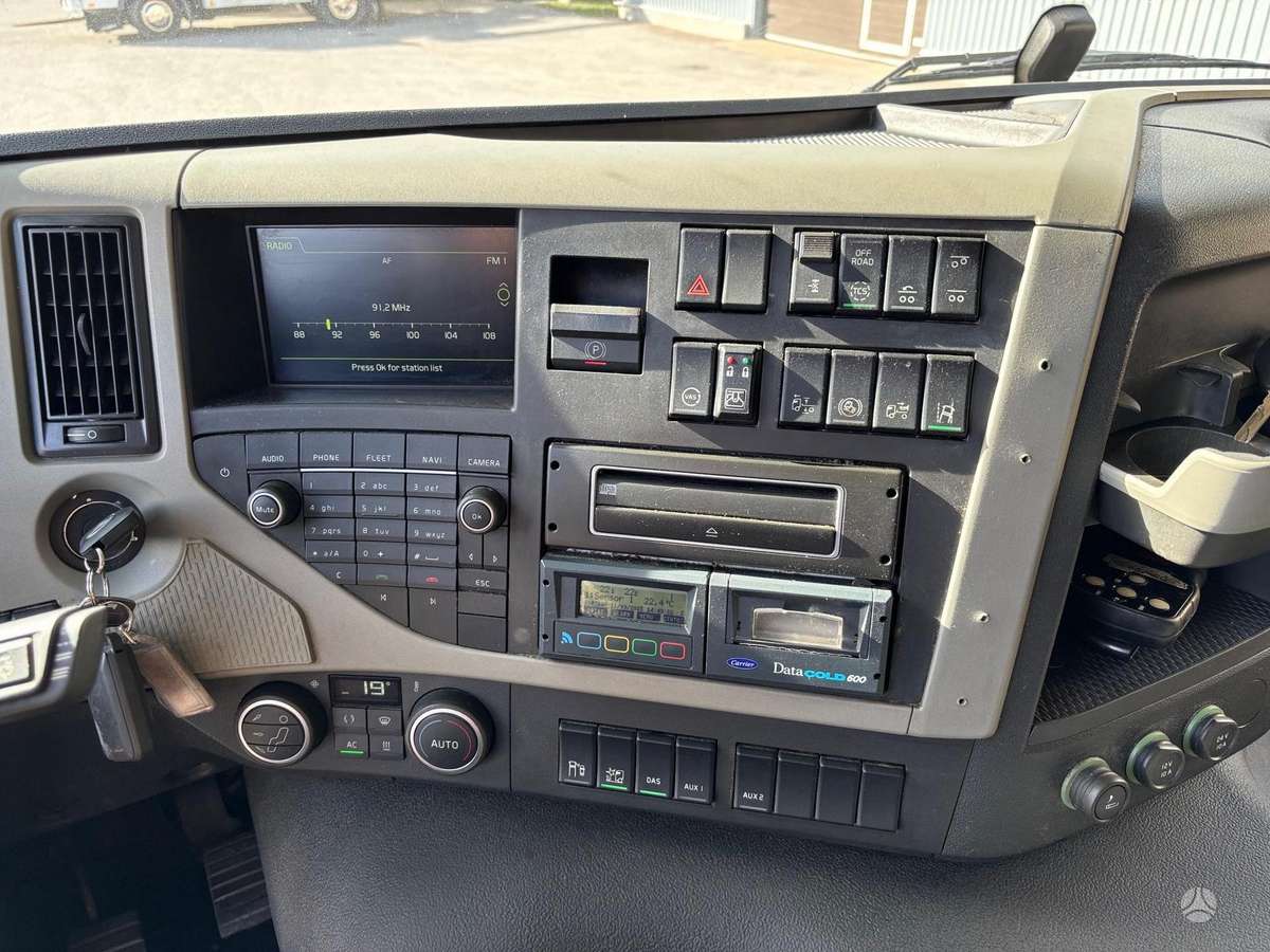 Volvo FM500, šaldytuvai