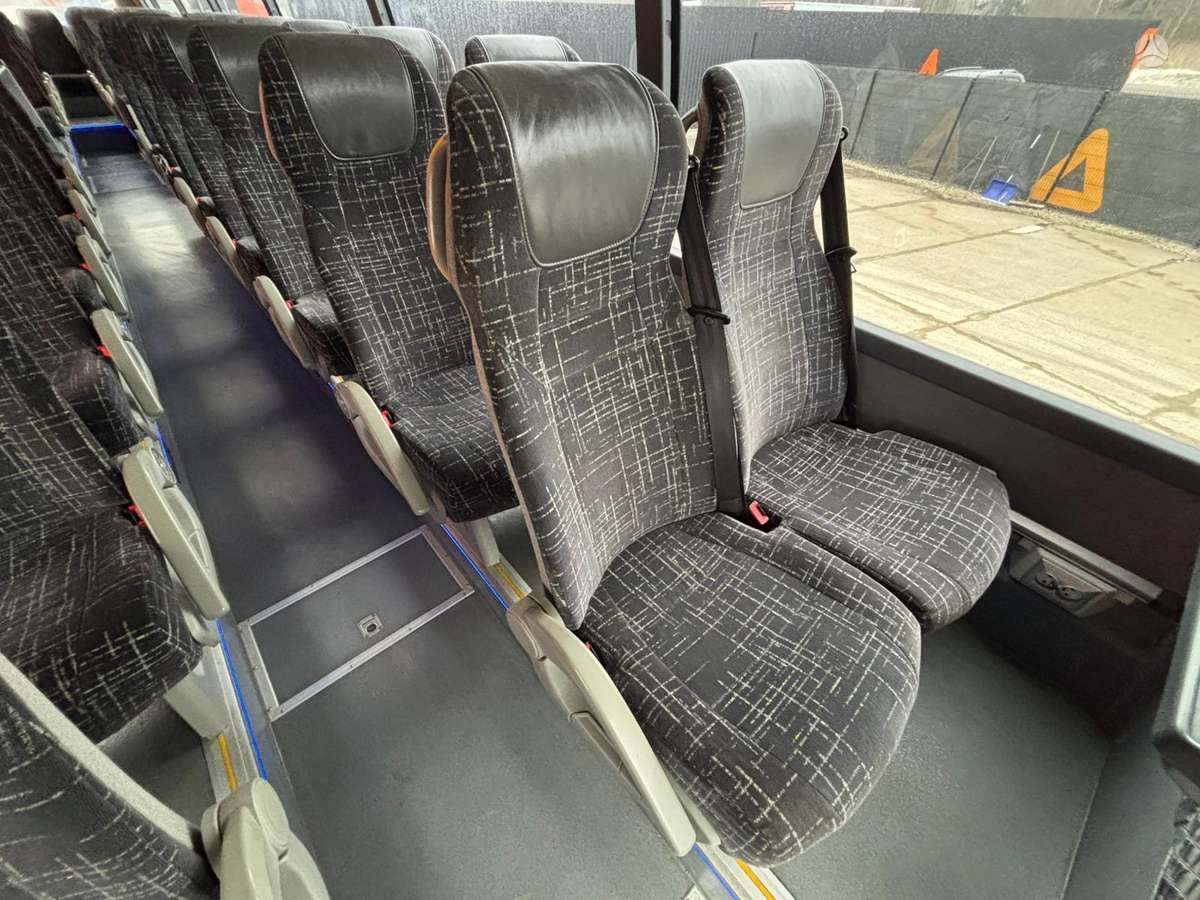 Volvo B8R 9500 4x2, intercity / suburban