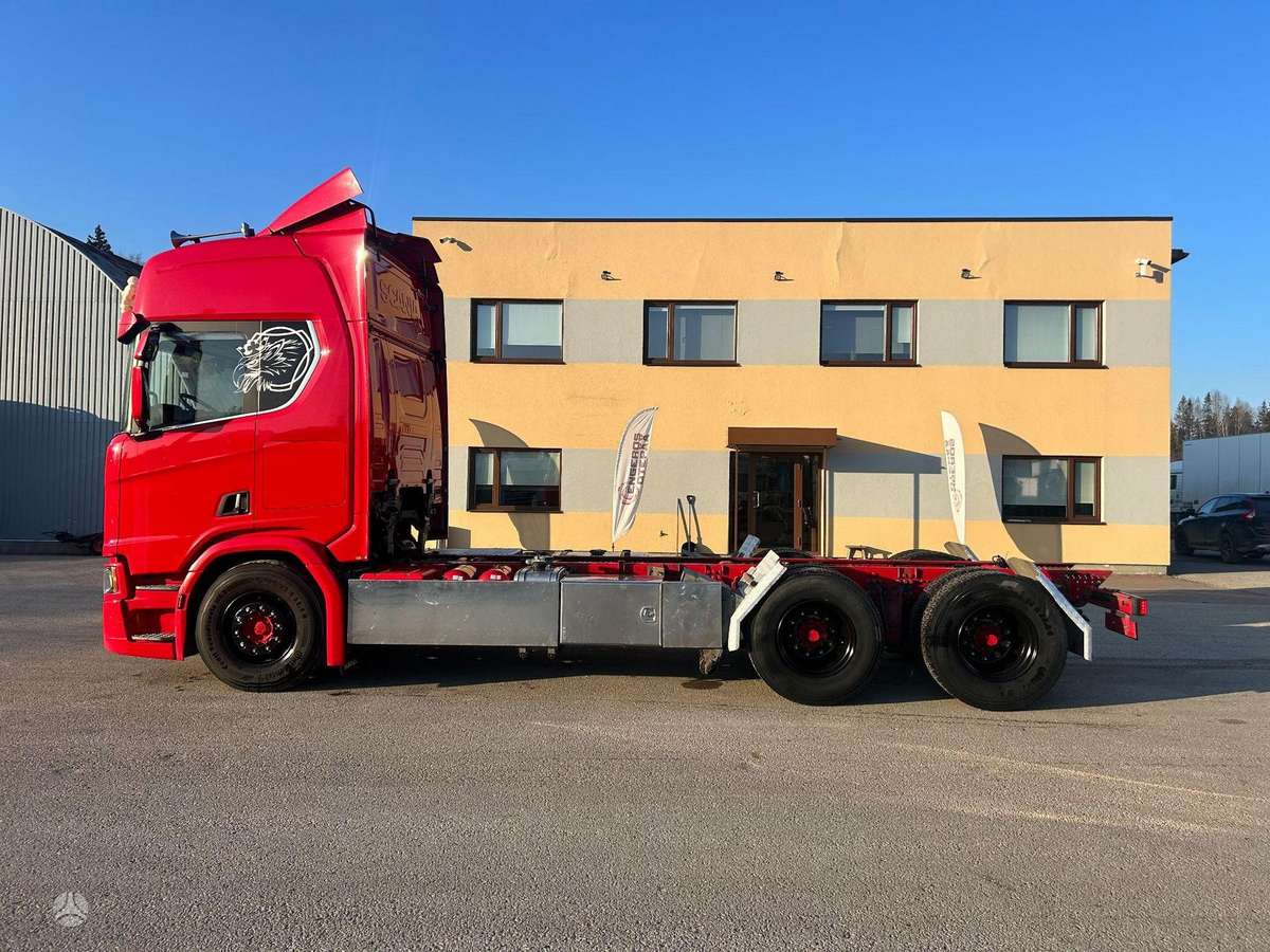 Scania R650, cab-chassis trucks