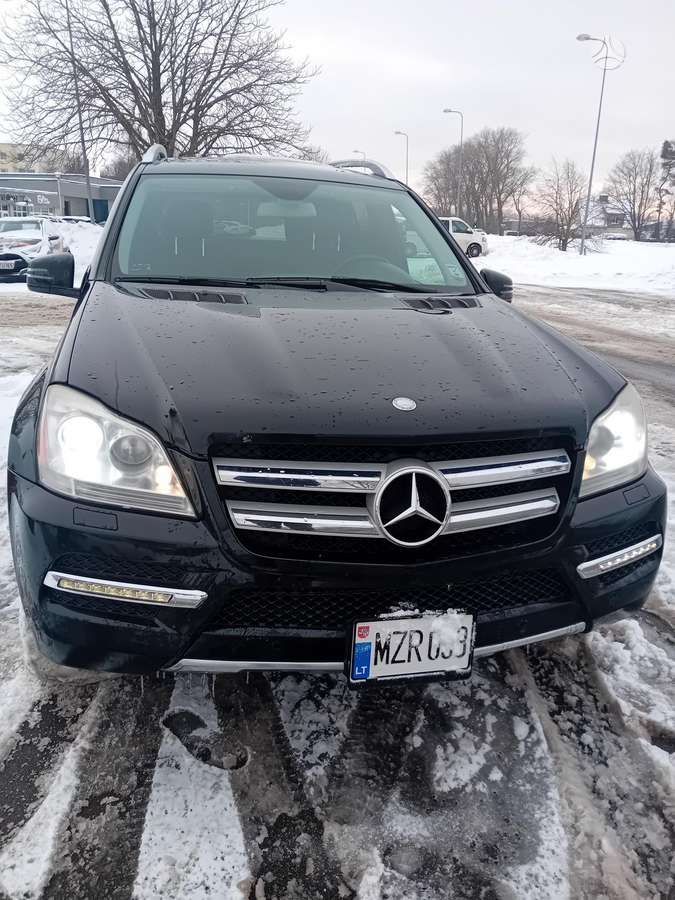 Mercedes-Benz GL450, saloon / sedan