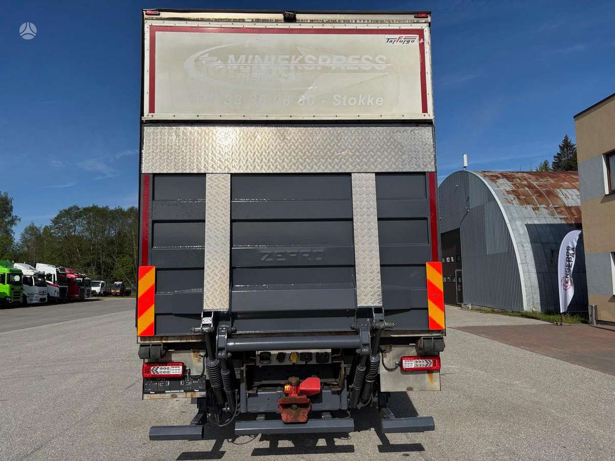 Volvo FM460 6x2 + CARRIER SUPRA 1250, рефрижераторы