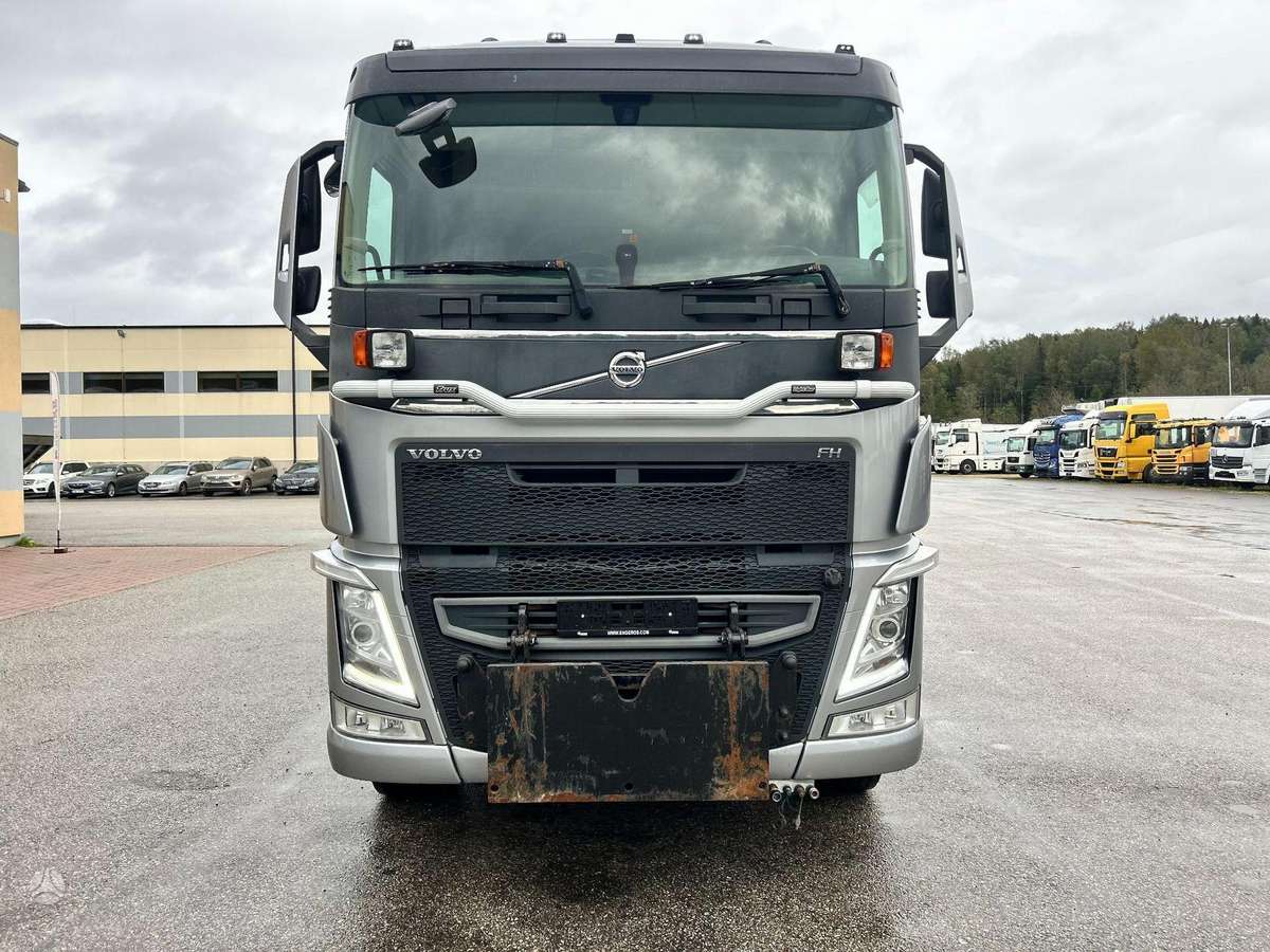Volvo FH540, самосвалы