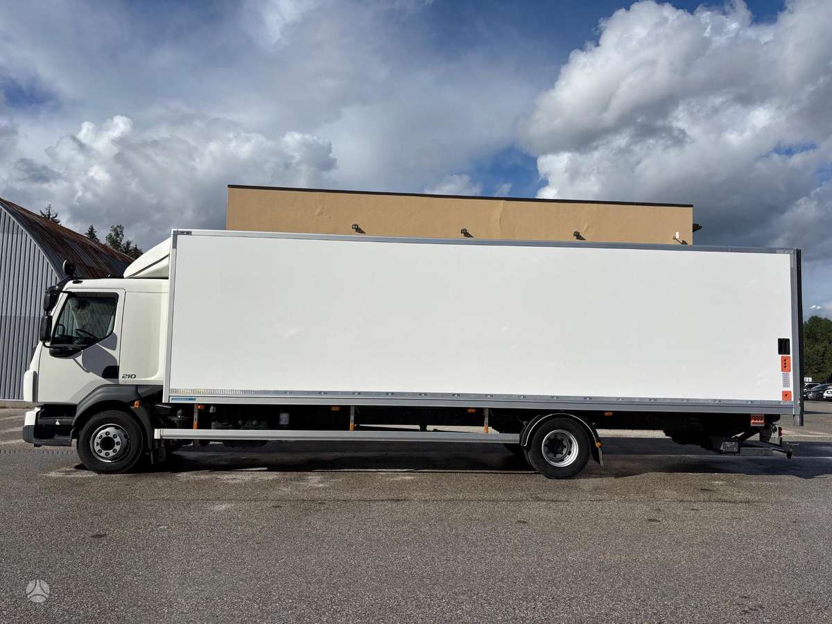 Volvo FL 210, box trucks / box vans