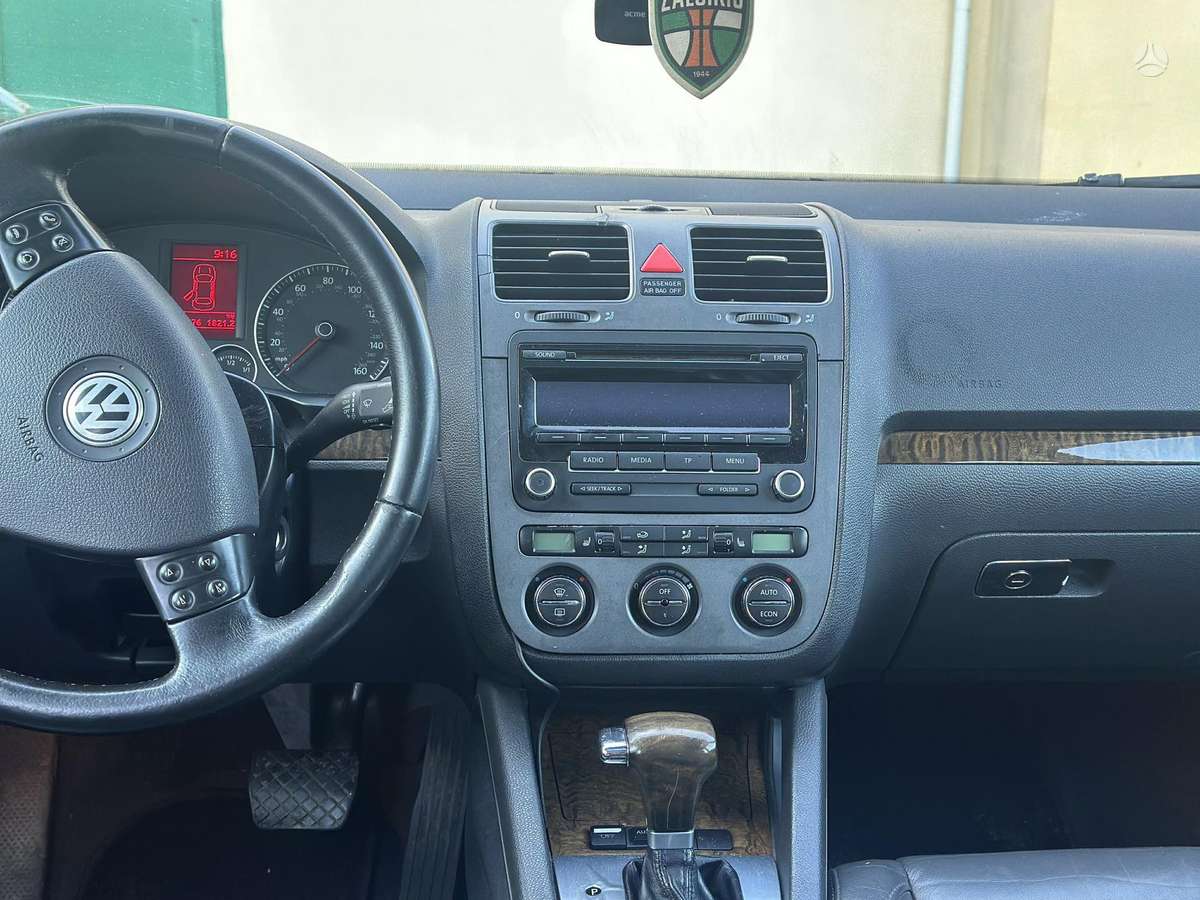 Volkswagen Jetta, 2.5 l., Седан