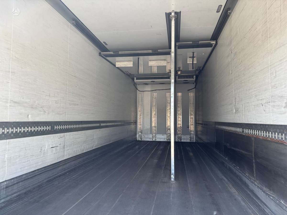 DAF XF530, refrigerated trucks