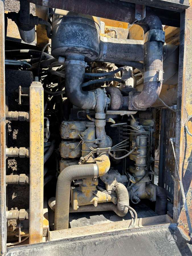 Extec C 12, stone crusher