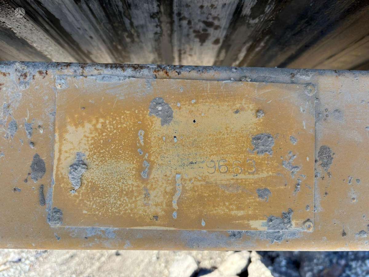 Extec C 12, akmens smulkinimo mašinos