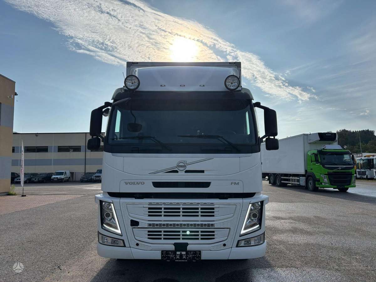 Volvo FM 330, рефрижераторы