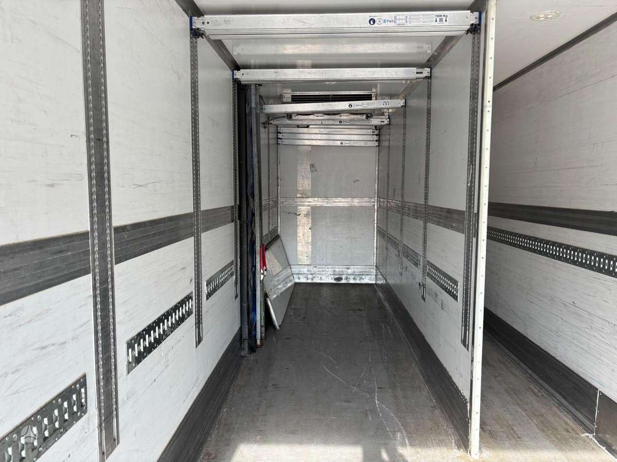 Volvo FM 330, рефрижераторы