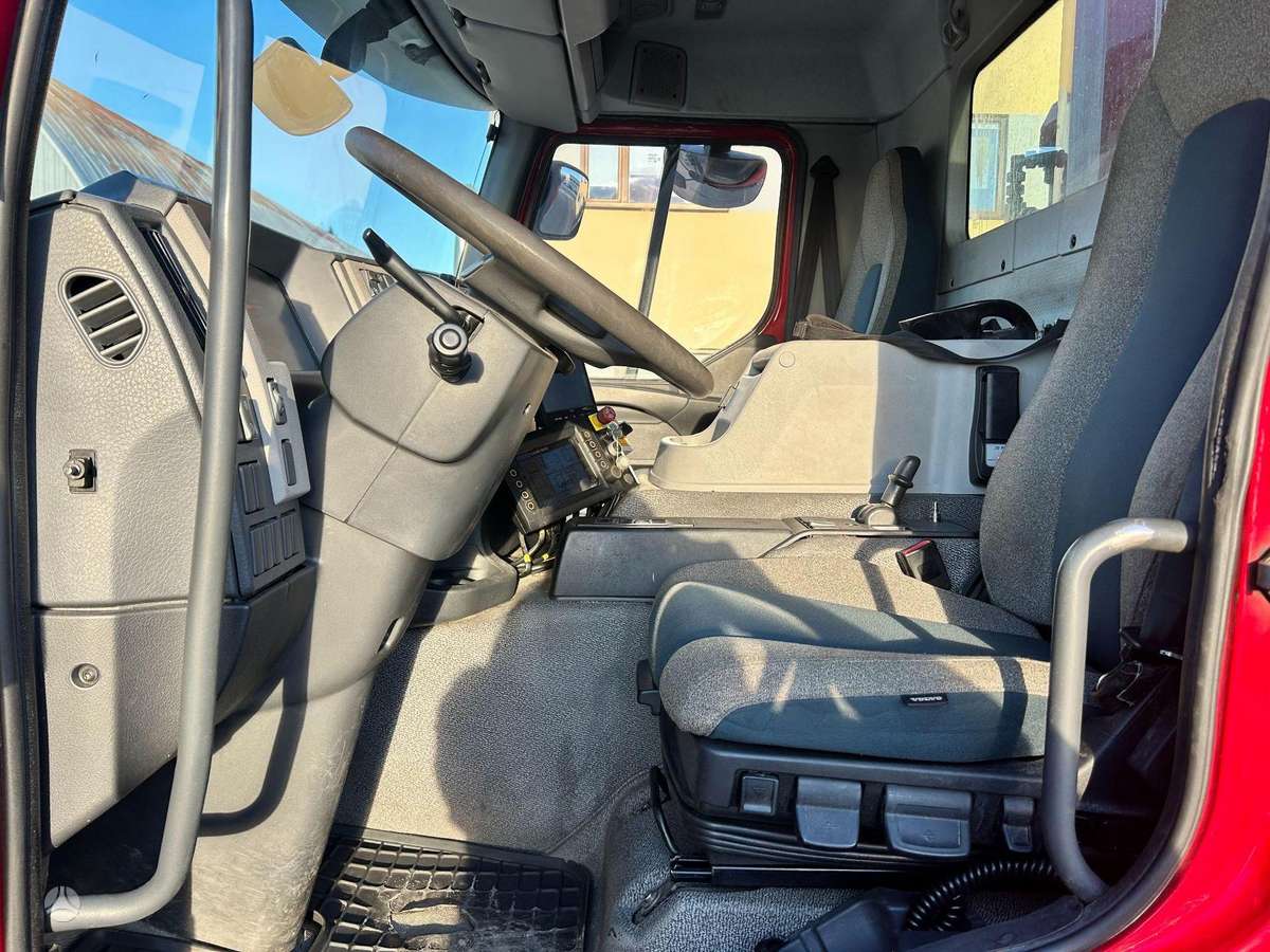 Volvo FE320, šiukšliavežiai