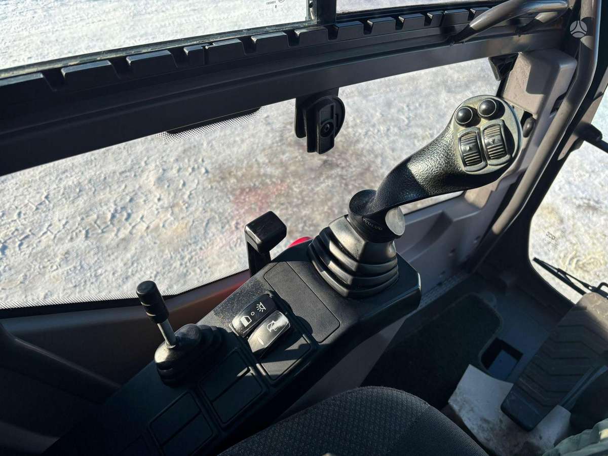 Volvo EW 160 E, excavator