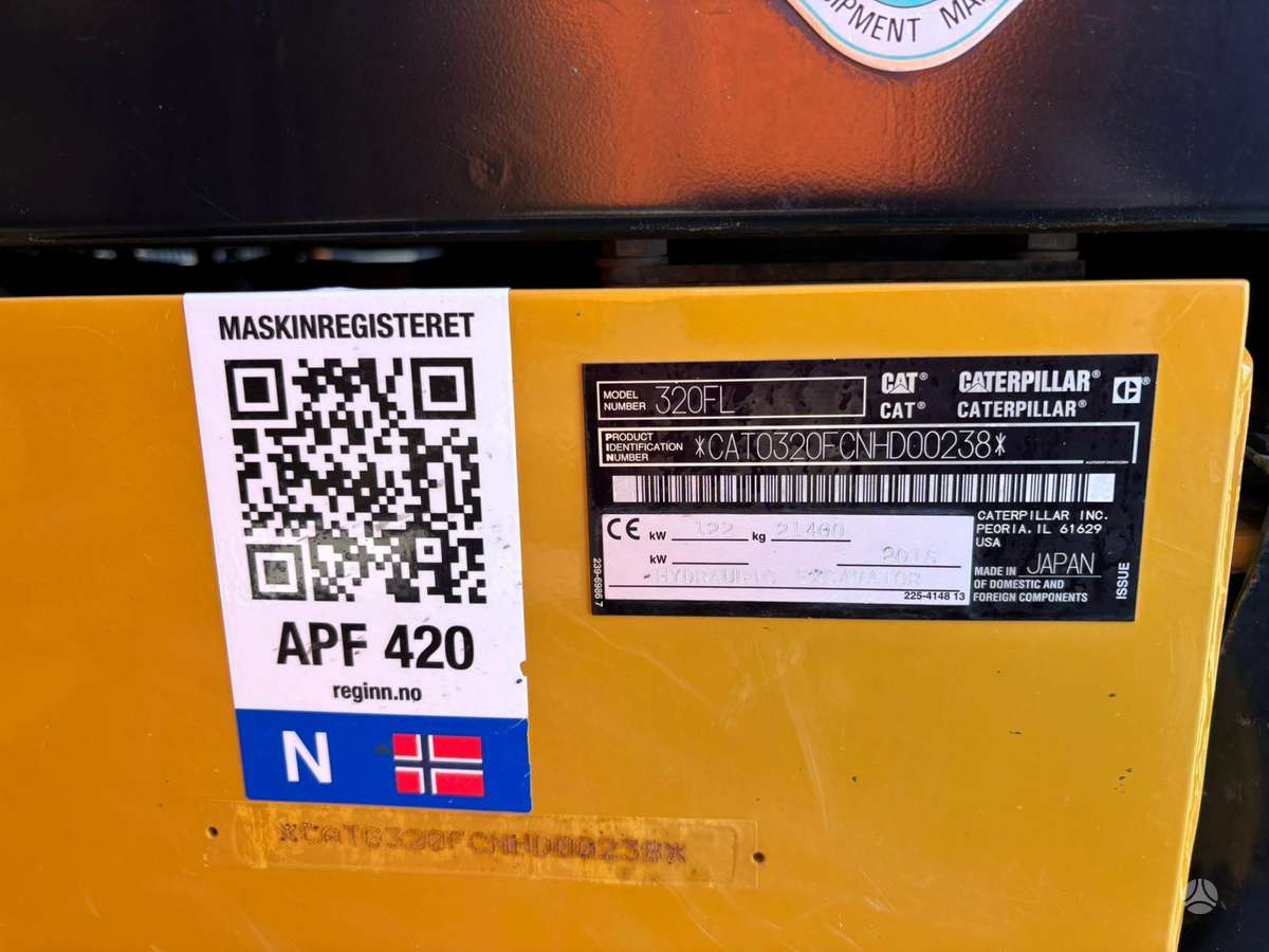 Caterpillar 320 FL, ekskavatoriai