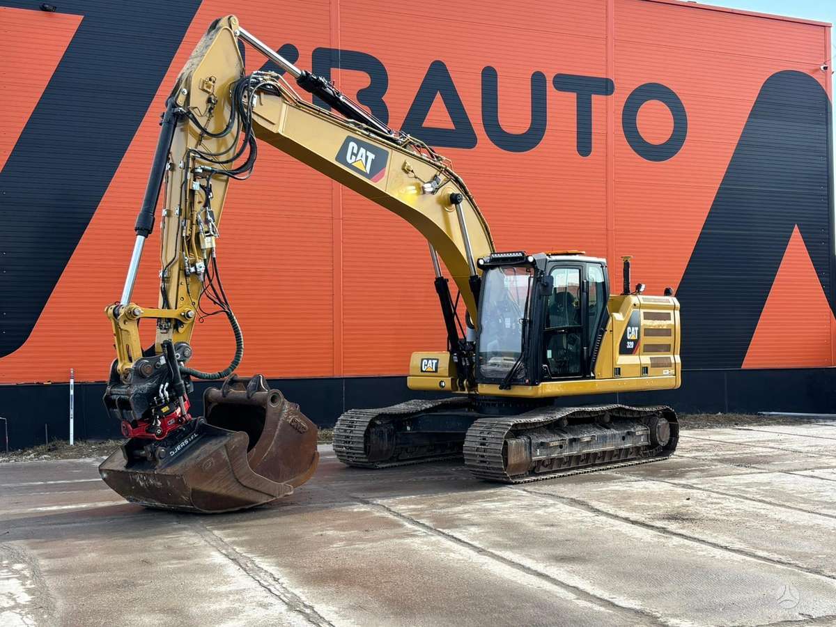 Caterpillar 320, экскаваторы