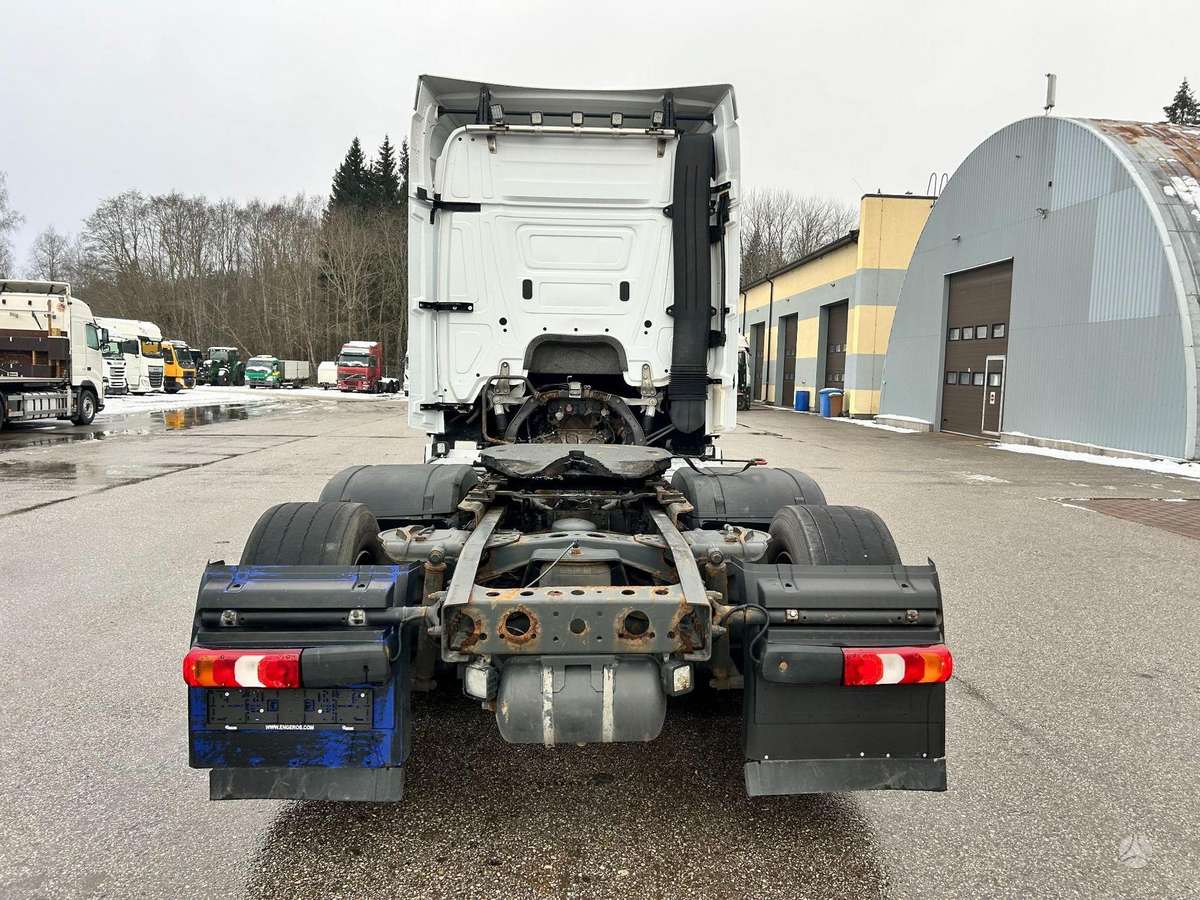 Mercedes-Benz ACTROS 2551, single sleeper