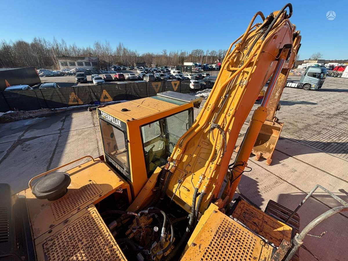 Caterpillar 345 B, excavator