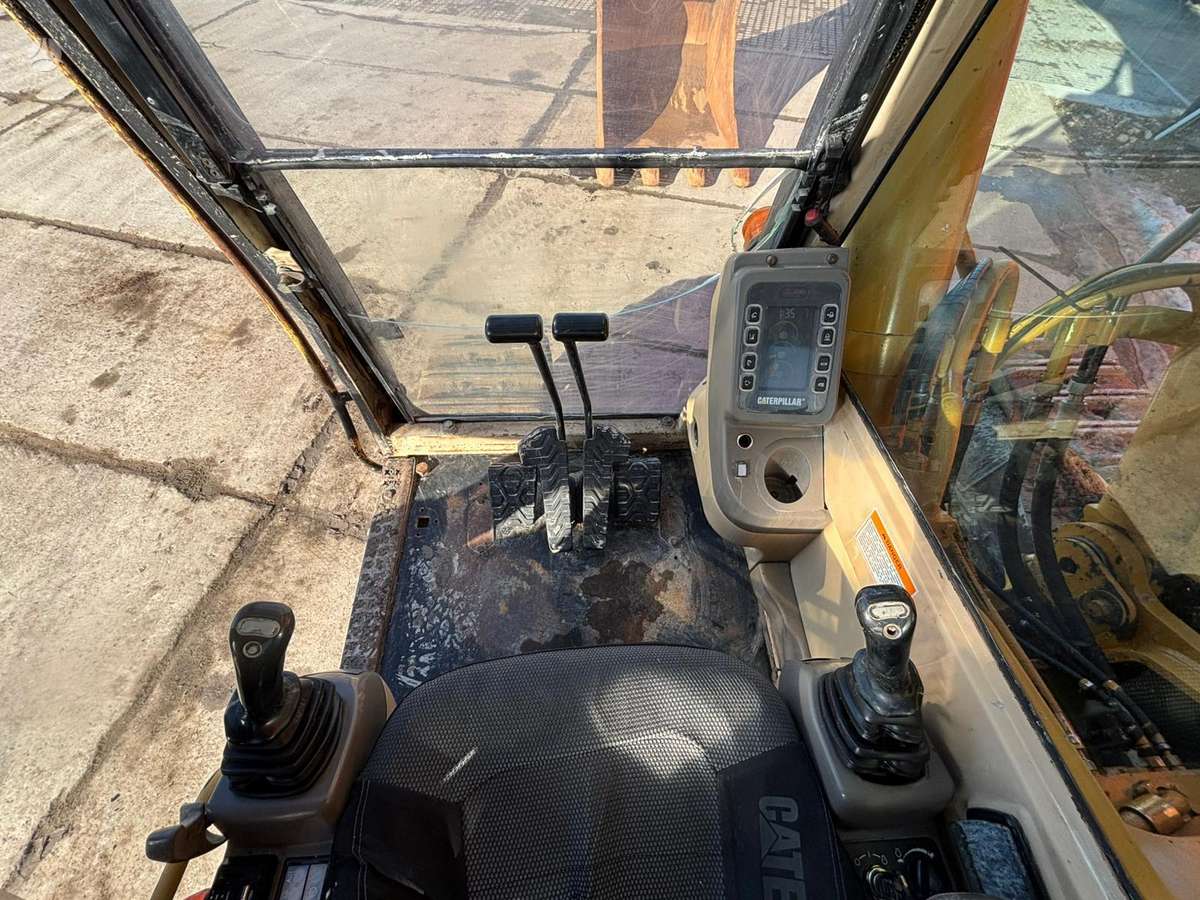 Caterpillar 345 B, excavator
