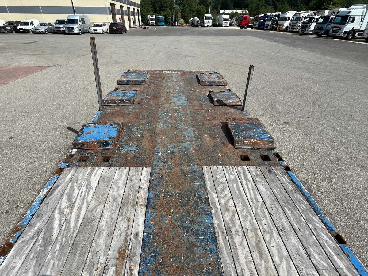 Broshuis JUMBO + EXTENDABLE + STEERING AXLE, other