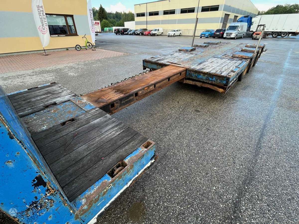 Broshuis JUMBO + EXTENDABLE + STEERING AXLE, other
