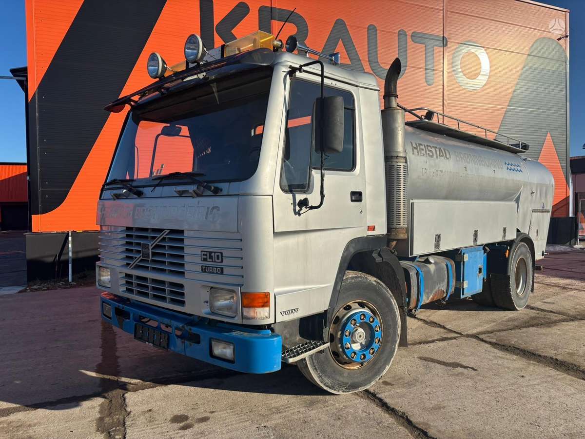 Volvo FL 10 4x2, автоцистерны