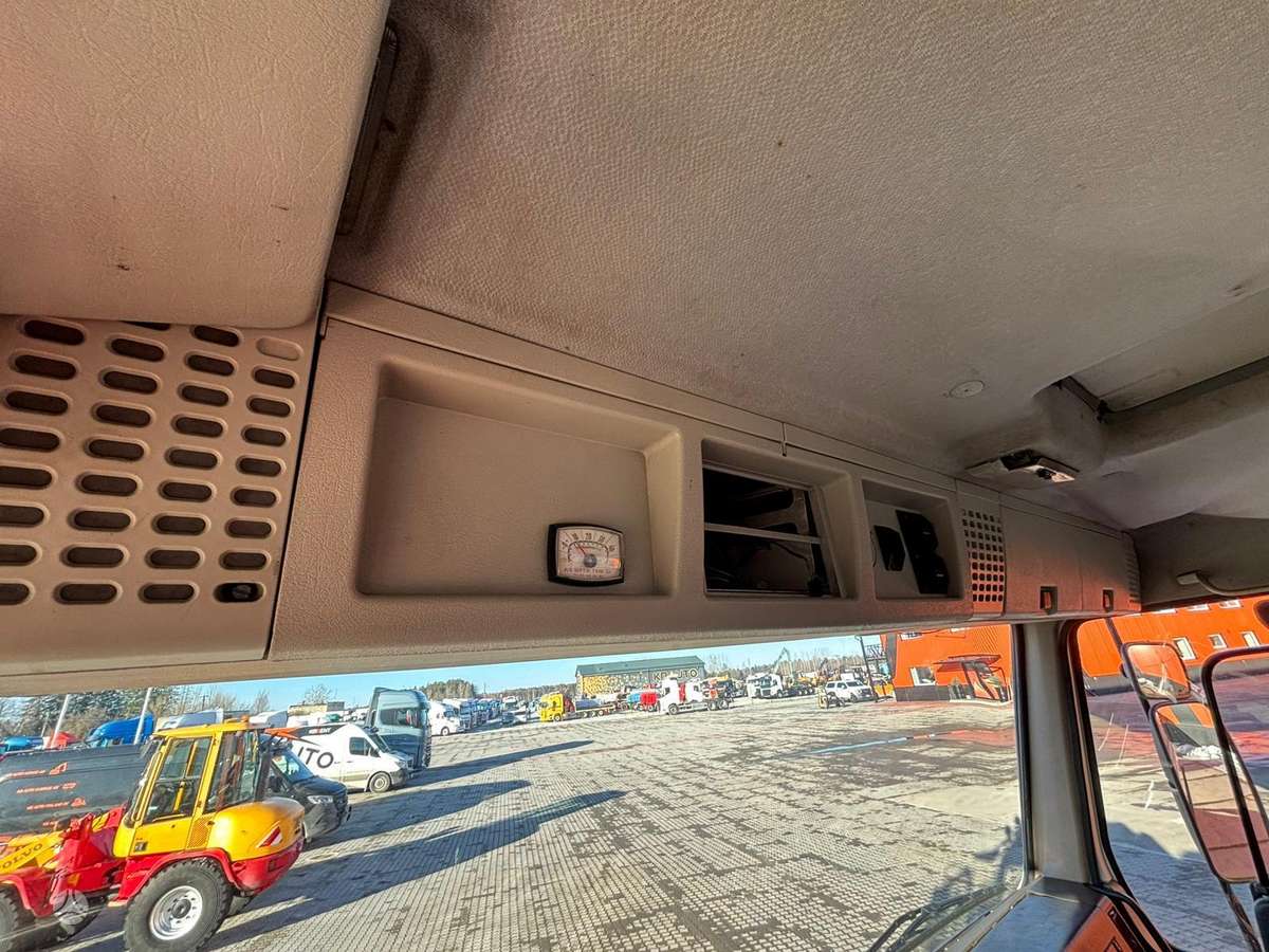 Volvo FL 10 4x2, autocisternos