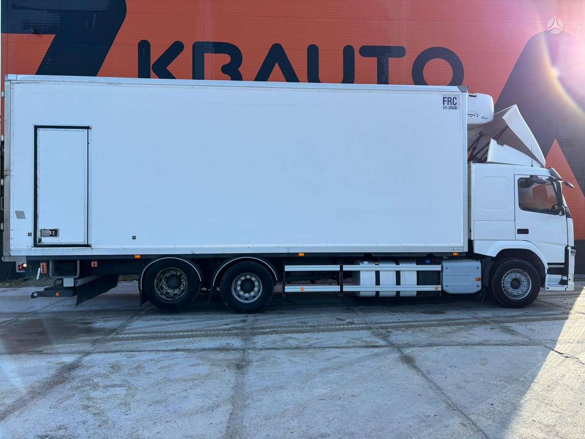 Volvo FM 500 6x2, refrigerated trucks