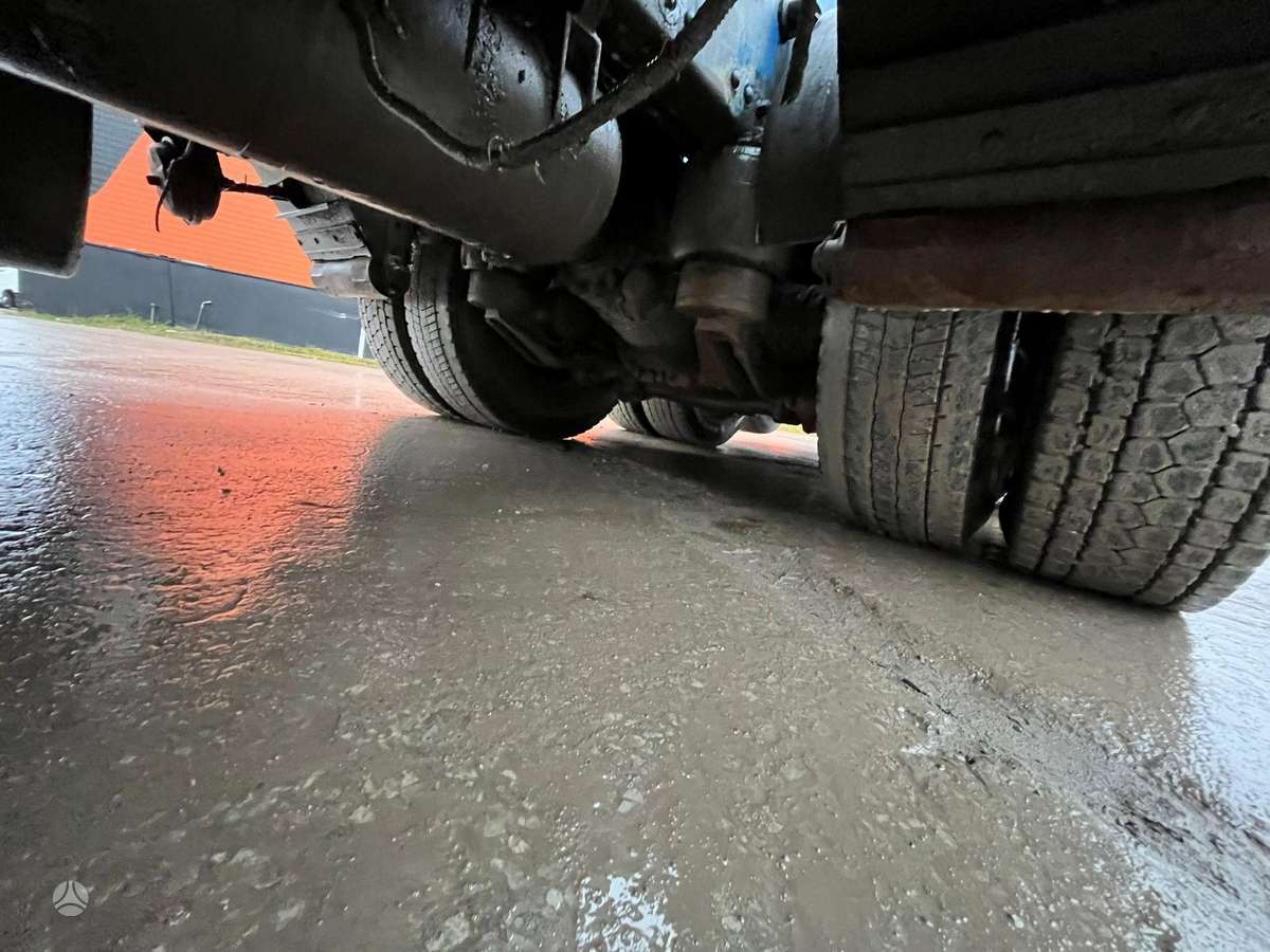 Volvo FH 16 650 8x4*4, шасси