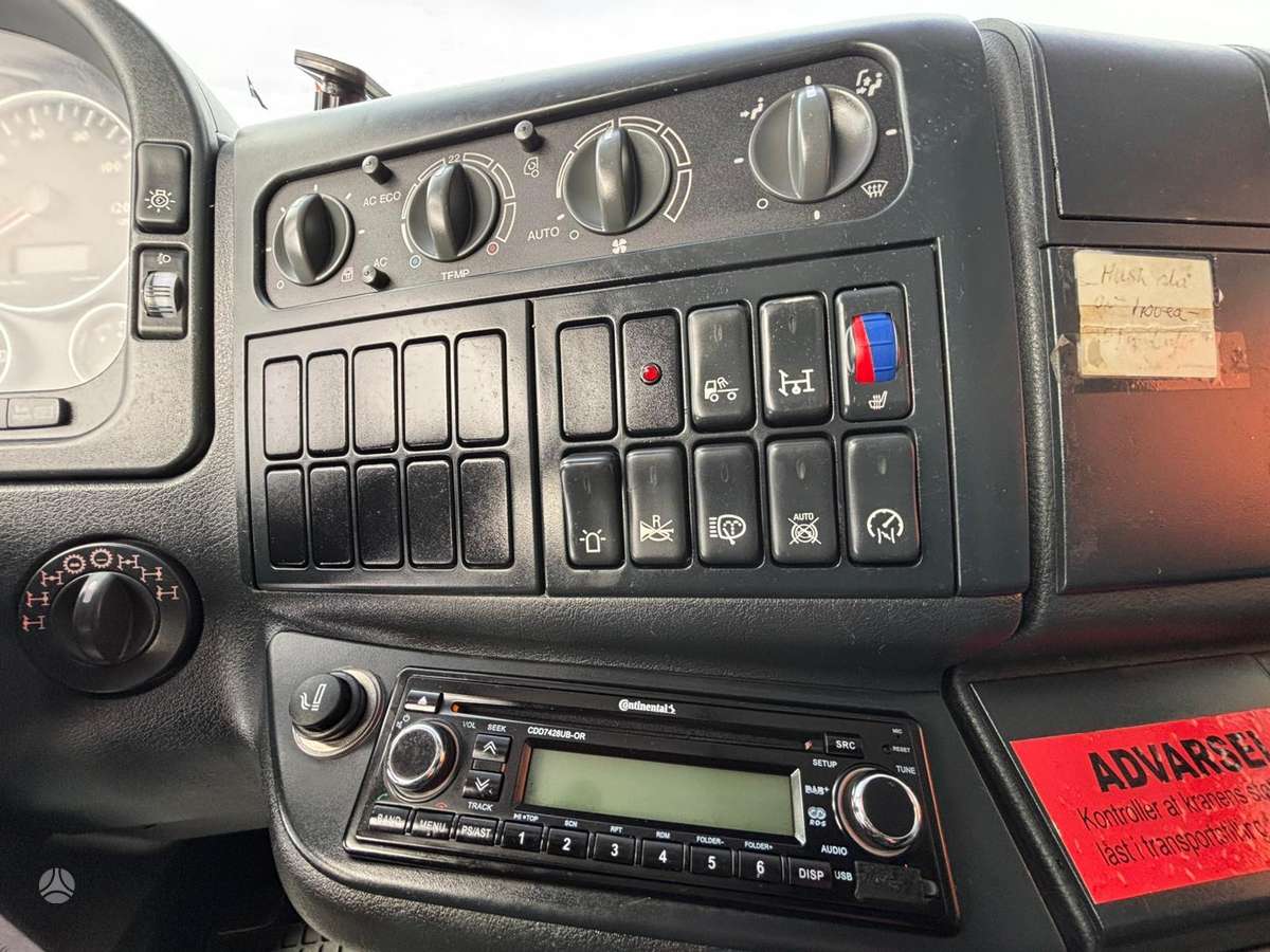 MAN TGM 18.340 4x4, с краном