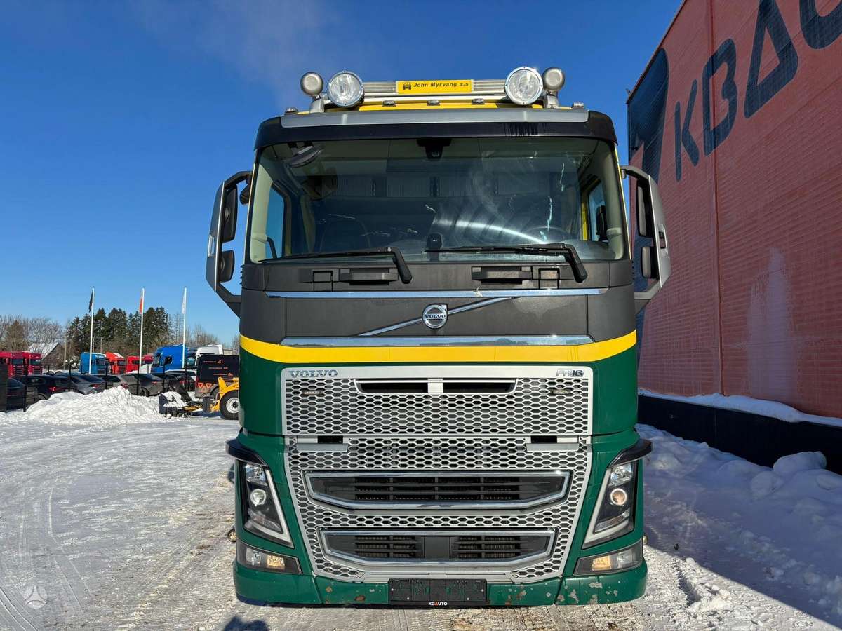 Volvo FH 16 650 6x4, шасси