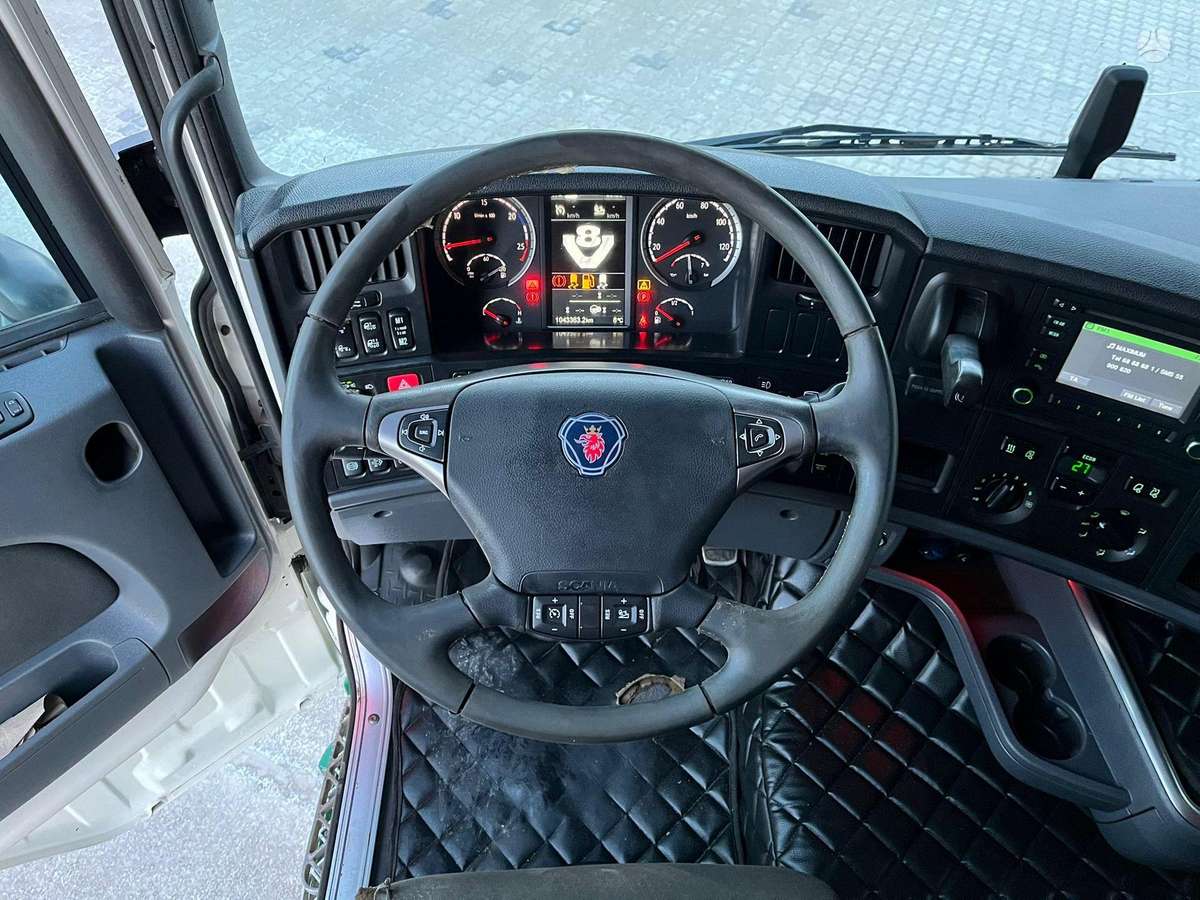 Scania R 580 6x4, шасси