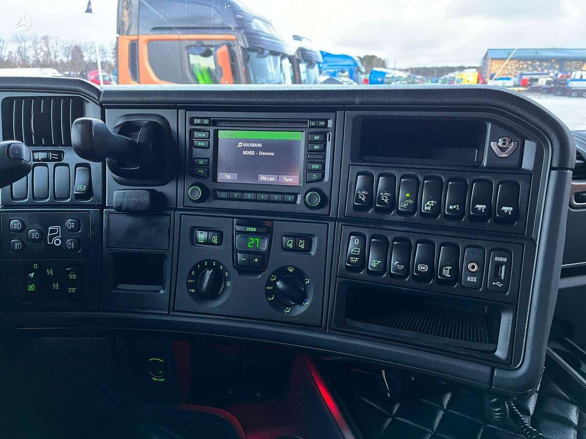Scania R 580 6x4, шасси