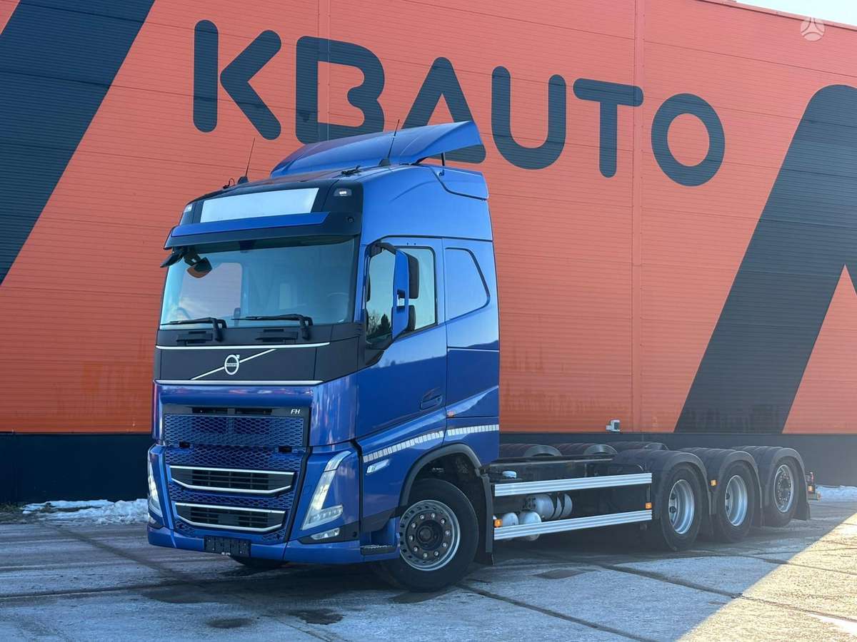 Volvo FH 500 8x4*4, шасси