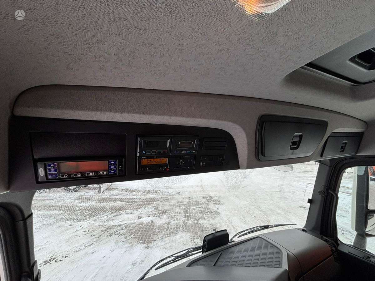 Mercedes-Benz Antos 2535 6x2*4, шасси