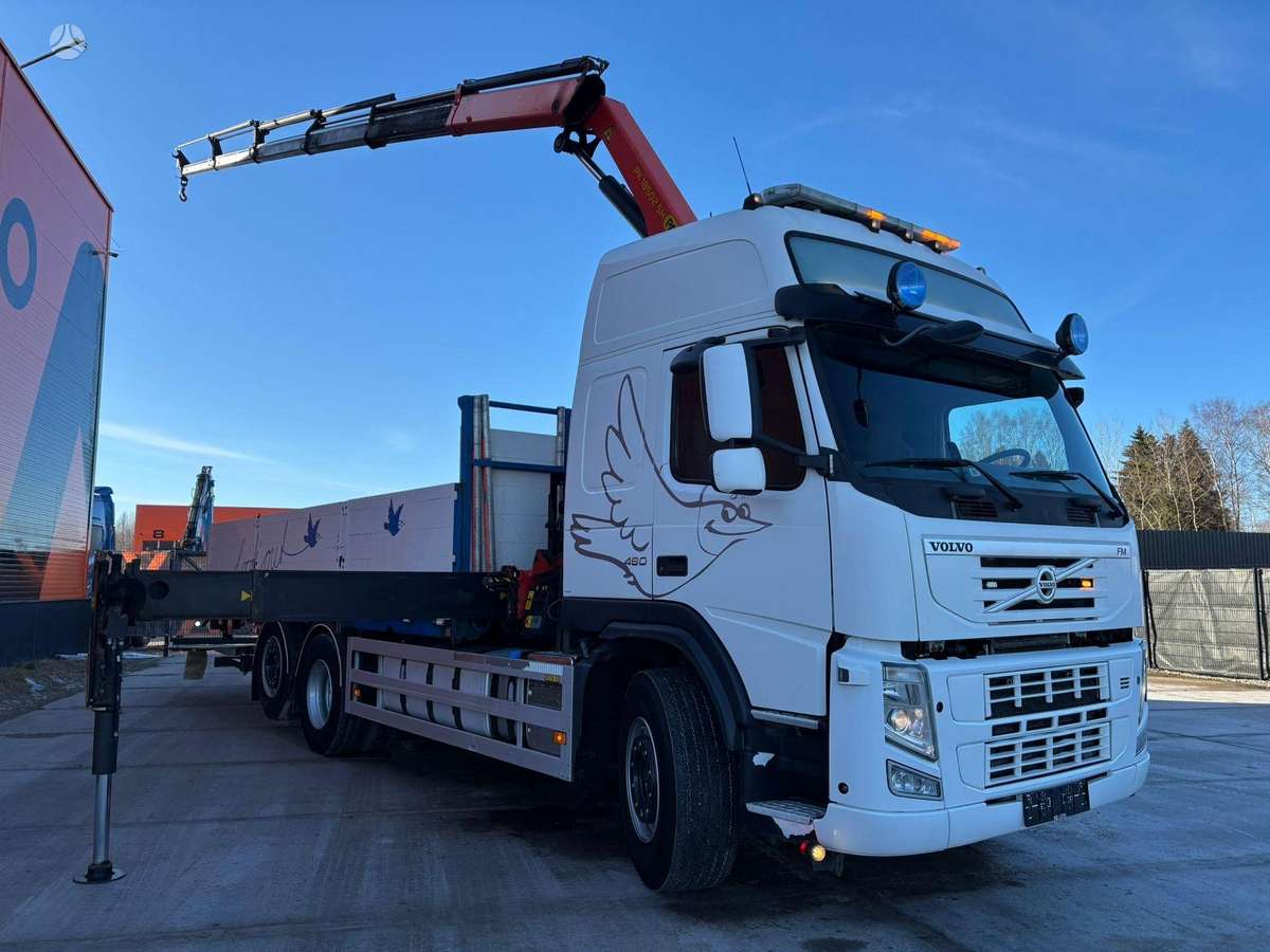 Volvo FM 460 6x2, с краном