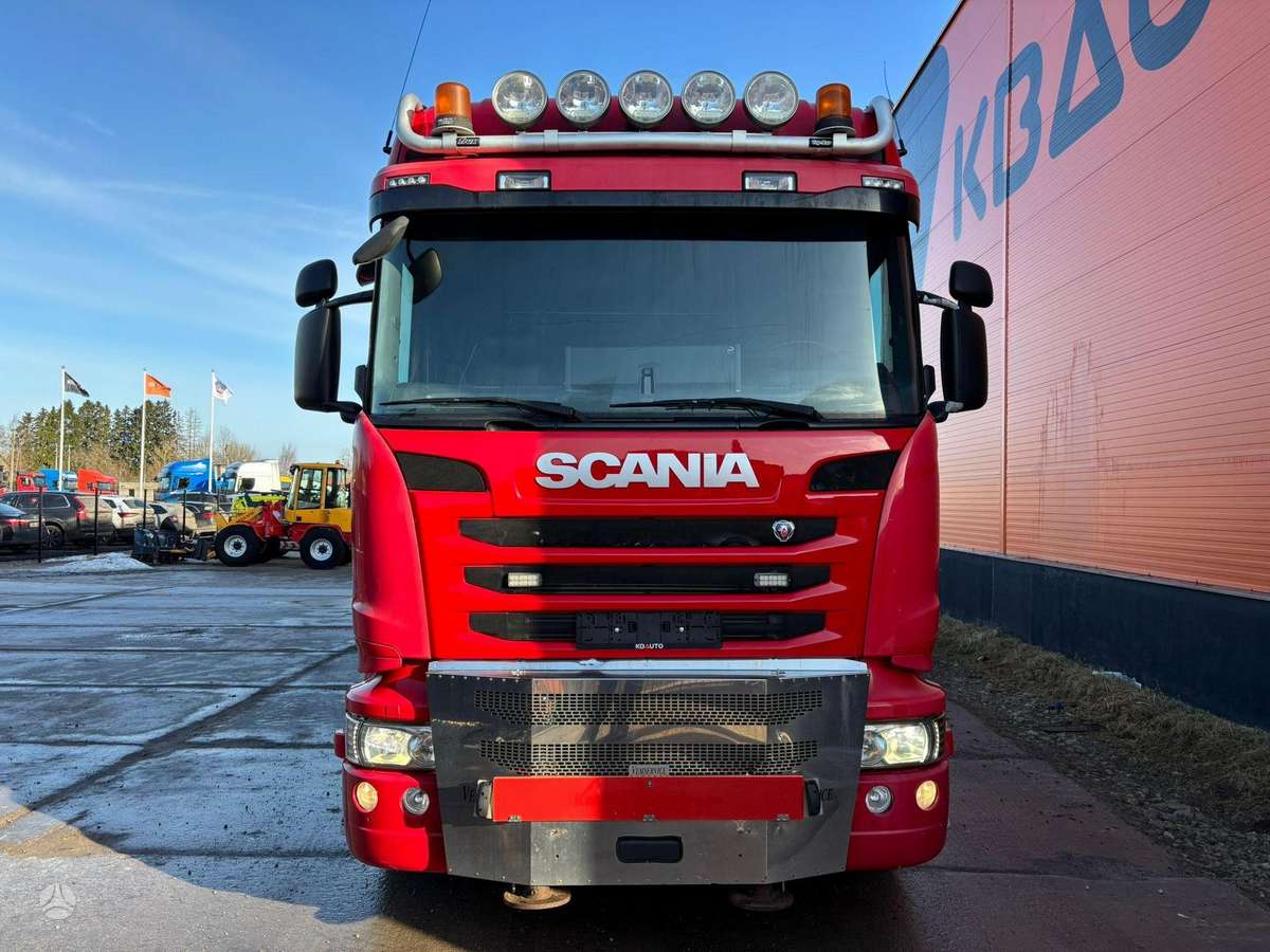 Scania R 450 8x2*6, с краном