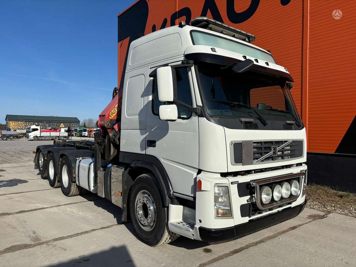 Volvo FM 440 8x4*4, crane trucks