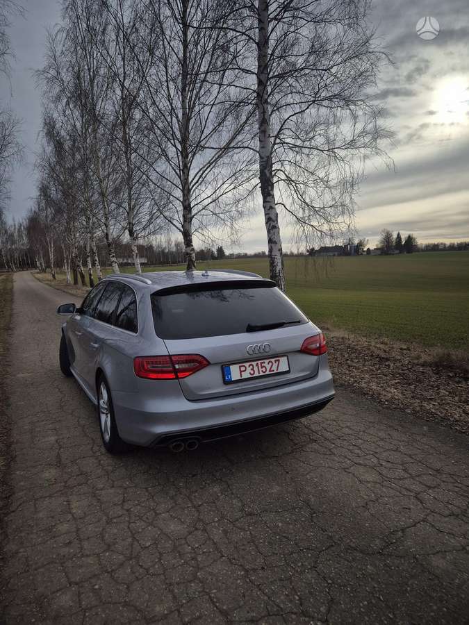 Audi A4, 2.0 l., Универсал