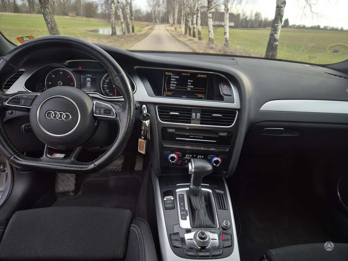 Audi A4, 2.0 l., Универсал
