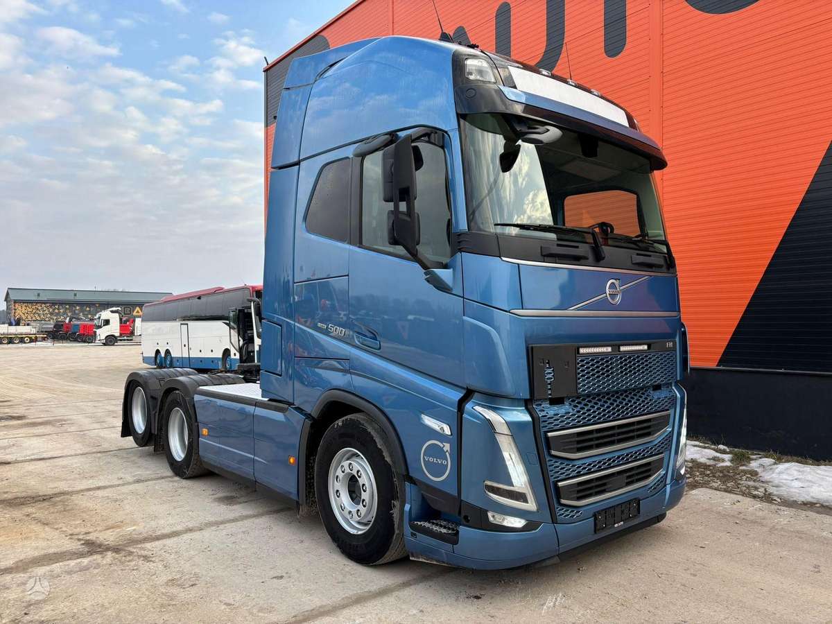 Volvo FH 500 6x2, single sleeper