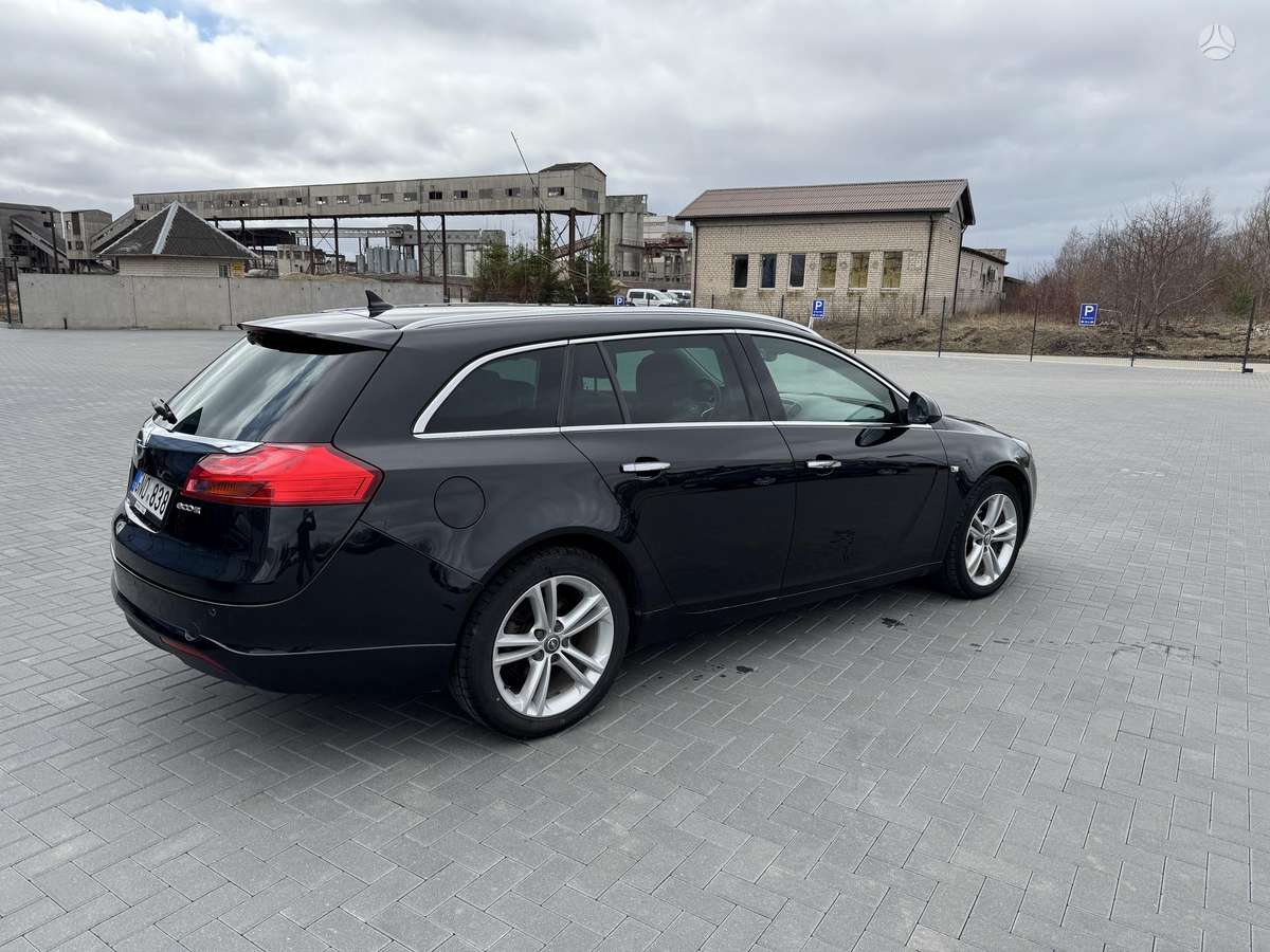 Opel Insignia, 2.0 l., Универсал