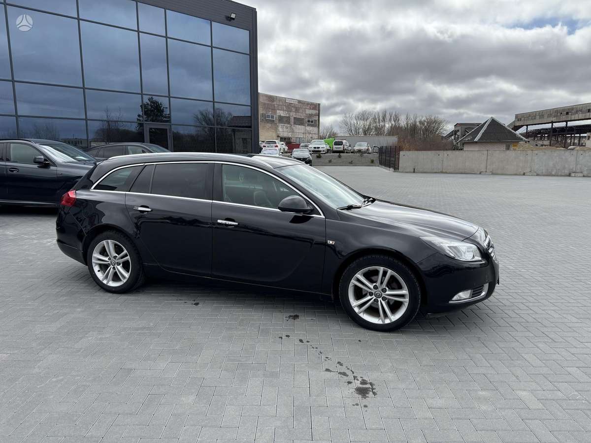 Opel Insignia, 2.0 l., Универсал