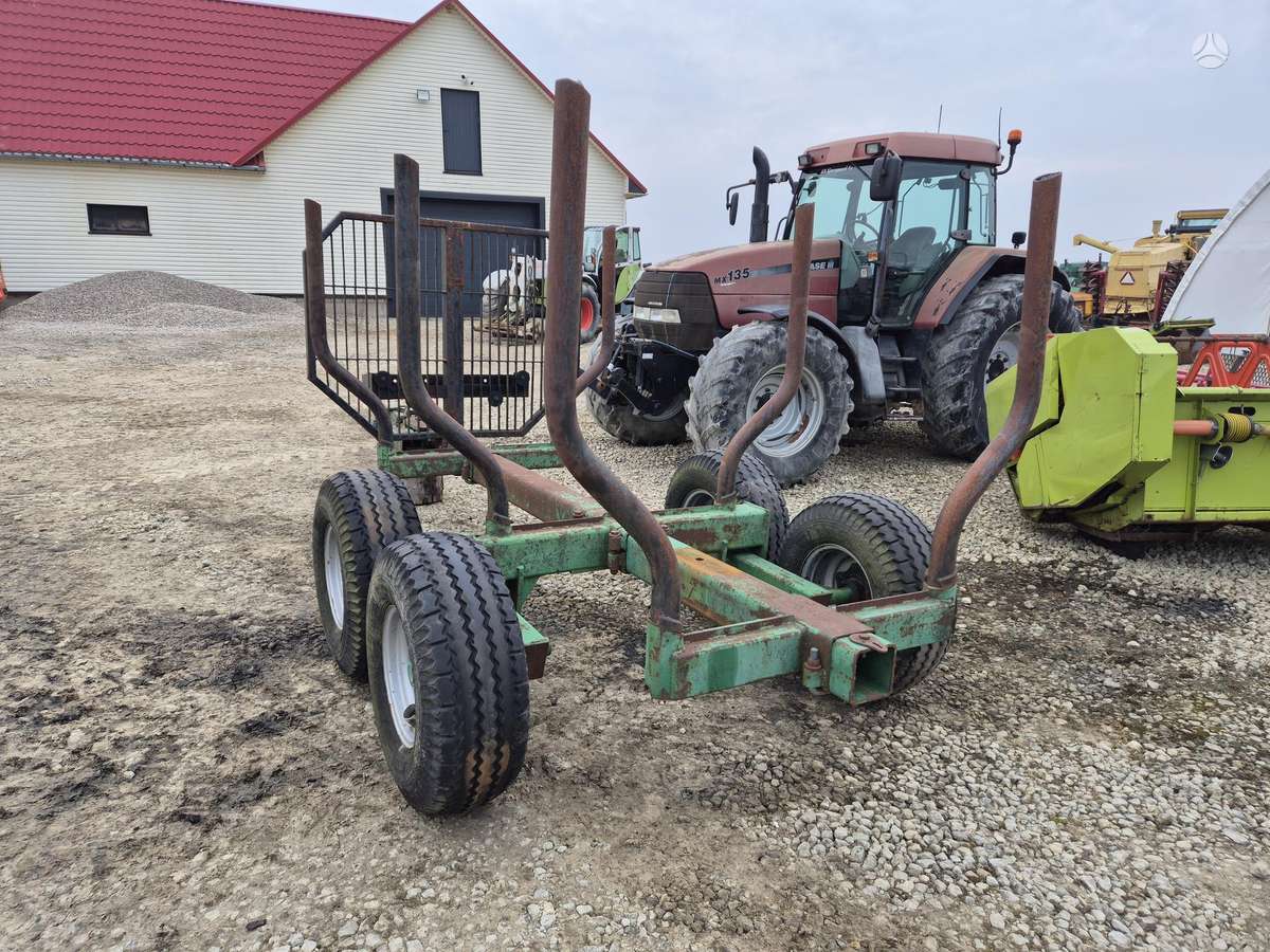 FARMA 8T, medvežės