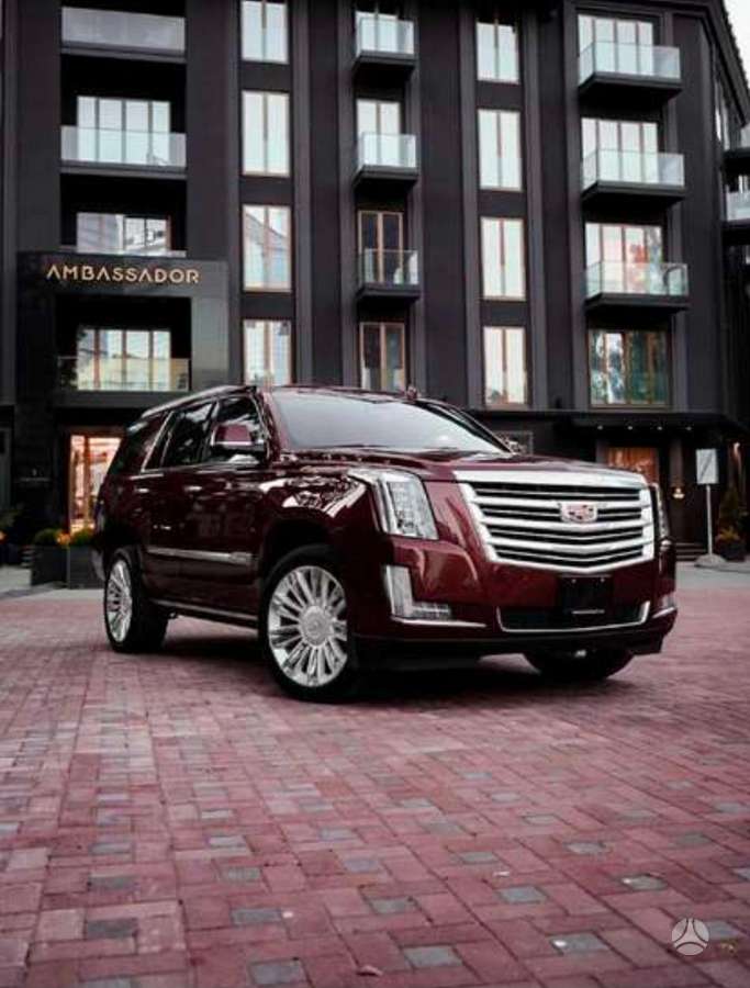 Cadillac Escalade, 6.2 l., off-road / crossover