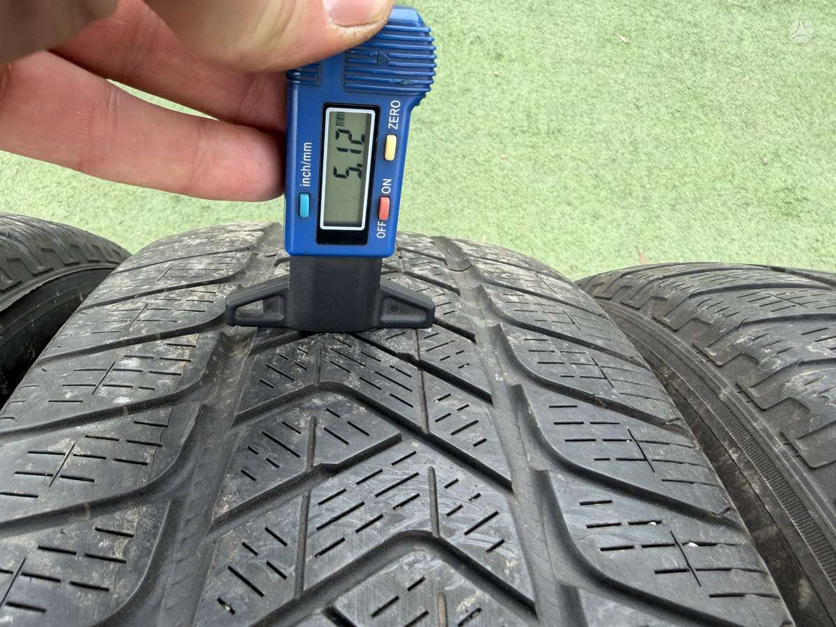 Pirelli 4/5mm, 2021m., всесезонные 215/65 R17