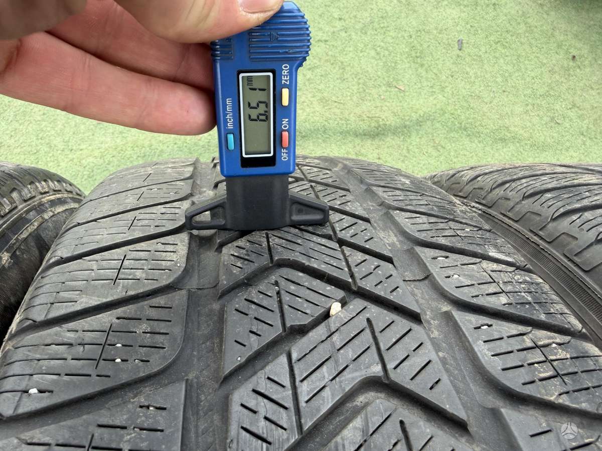Pirelli 4/6mm 2020m., всесезонные 235/60 R18