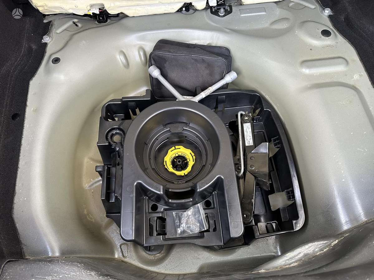 Citroen C4 Cactus, 1.2 l., Хэтчбек