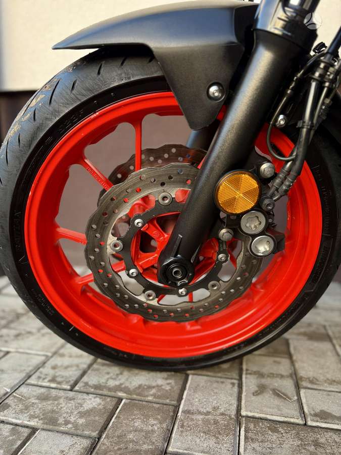 Yamaha MT 07 700cc, street / classic