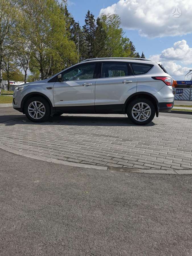 Ford Kuga, 2.0 l., Внедорожник / Кроссовер