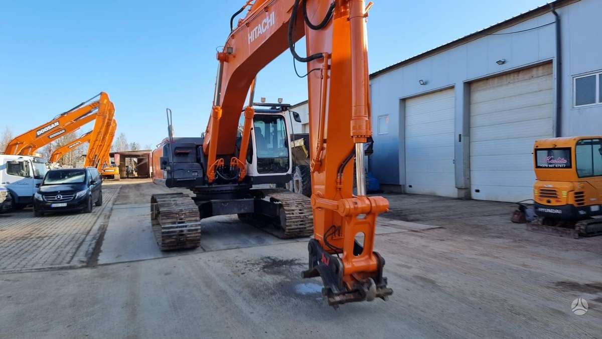 Hitachi ZX 350 LC-5B, экскаваторы