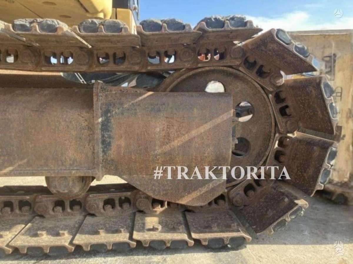 Caterpillar CAT 8ton. 5334 moto/h, экскаваторы