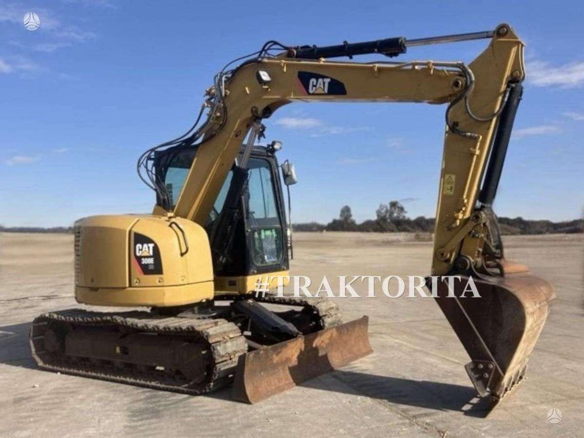 Caterpillar CAT 8ton. 5334 moto/h, экскаваторы
